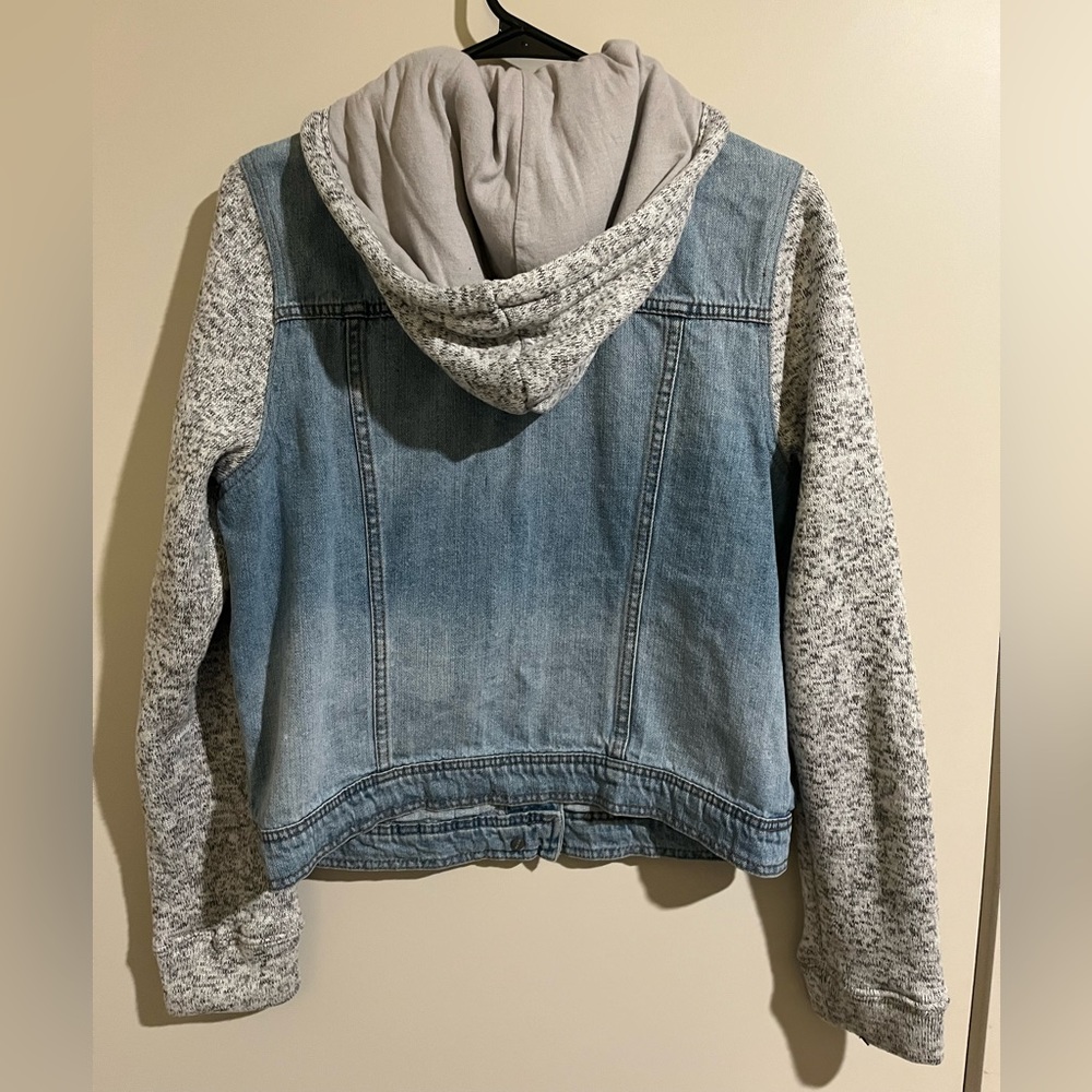 Abercrombie button-down denim jacket with fleece sleeves and hood.